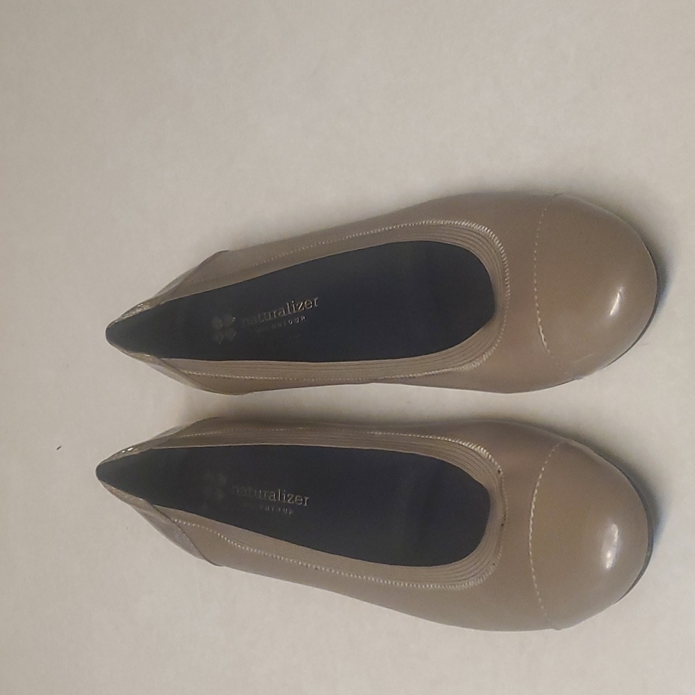 NATURALIZER "N5 Contour " Ballet Slip On Flats NWOT Size 7.5